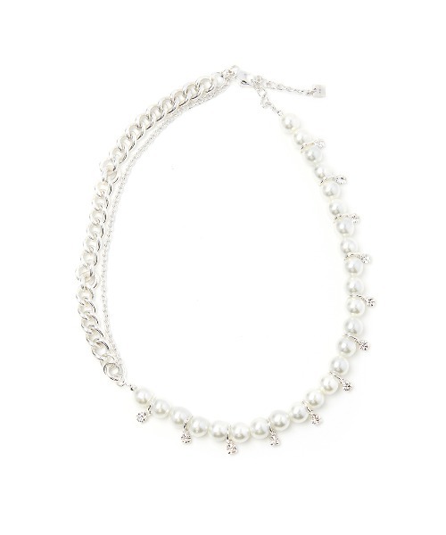 Ameri（アメリ）の「UND NICKEL FREE FAKE PEARL DOCKING CHAIN NECKLACE（ネックレス・レディース・シルバー・FREE）」の4枚目の写真