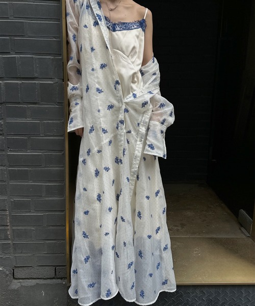 DOT FLOWER VEIL DRESS（ワンピース）｜Ameri（アメリ）のファッション