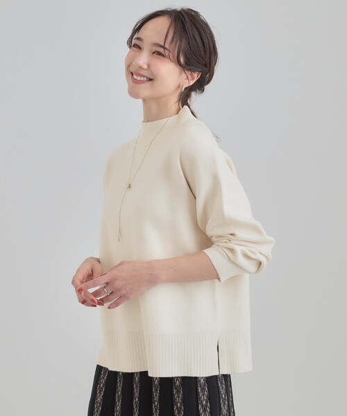 SHOO・LA・RUE（シューラルー）の「【洗濯機可/S-LL】もちもちハイネックニット（ニット/セーター・レディース・ブラック/ブラウン系/ブルー系その他/オレンジ/イエロー/オフホワイト・01/04/02/03）」の8枚目の写真