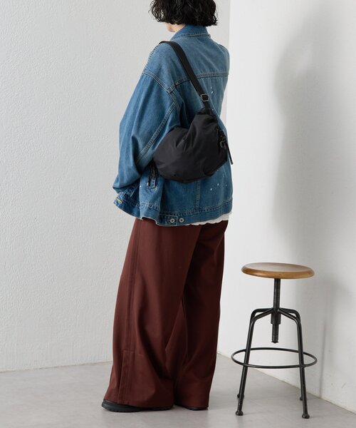 ear PAPILLONNER（イアパピヨネ）の「《撥水/超軽量300g》ドロストショルダーバッグ（ショルダーバッグ・レディース・ブラック/カーキ/サックスブルー・FREE）」の17枚目の写真