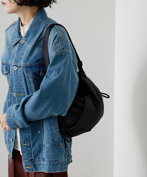 ear PAPILLONNER（イアパピヨネ）の「《撥水/超軽量300g》ドロストショルダーバッグ（ショルダーバッグ・レディース・ブラック/カーキ/サックスブルー・FREE）」の18枚目の写真