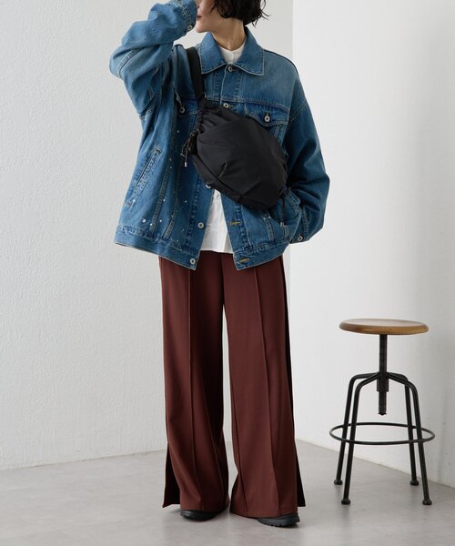 ear PAPILLONNER（イアパピヨネ）の「《撥水/超軽量300g》ドロストショルダーバッグ（ショルダーバッグ・レディース・ブラック/カーキ/サックスブルー・FREE）」の20枚目の写真