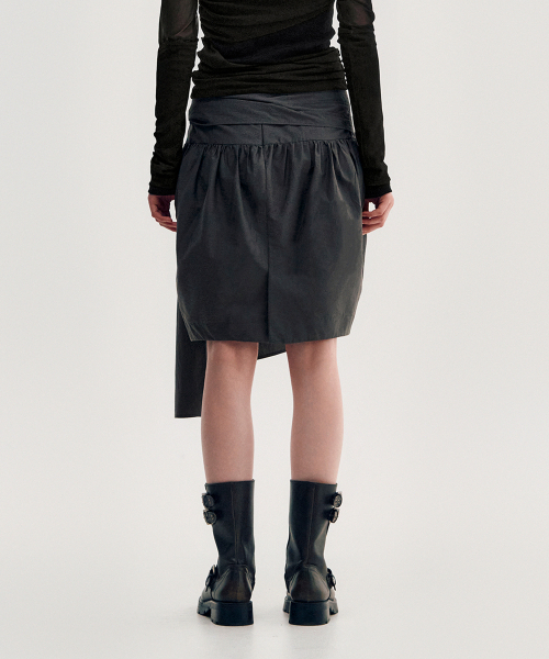 KIMZISU(キムジス)の「Pleated Tie Volume Skirt _ GREY(スカート・レディース・グレー系・SMALL/MEDIUM/LARGE)」の3枚目の写真