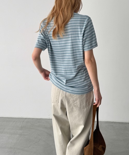 CANAL JEAN(キャナルジーン)の「Miller パネルリブクルーネックTシャツ(Tシャツ/カットソー・レディース・グレー/ミント/ホワイト/ブルー/イエロー・MEDIUM)」の12枚目の写真