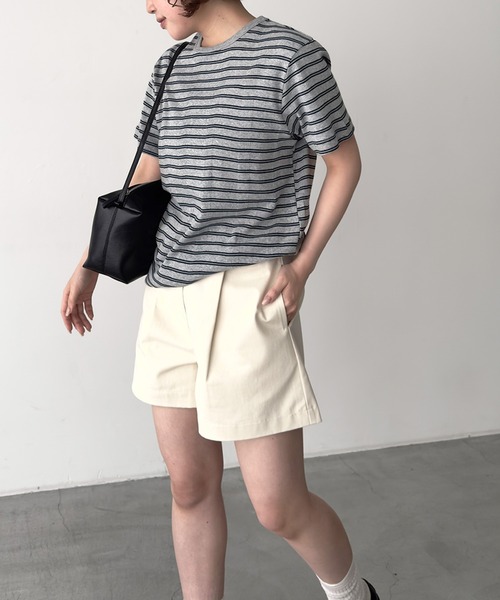 CANAL JEAN(キャナルジーン)の「Miller パネルリブクルーネックTシャツ(Tシャツ/カットソー・レディース・グレー/ミント/ホワイト/ブルー/イエロー・MEDIUM)」の17枚目の写真