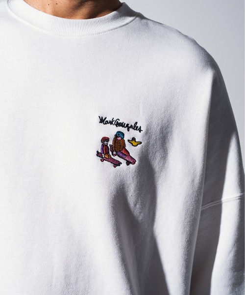 Mark Gonzales(マーク・ゴンザレス)の「Mark Gonzales(マーク ゴンザレス) ワンポイントロゴ プルオーバースウェット / WEB・直営店限定(スウェット・メンズ・ブラック系1/ホワイト系1/ホワイト系2/ブラック系2・M/L/XL)」の19枚目の写真