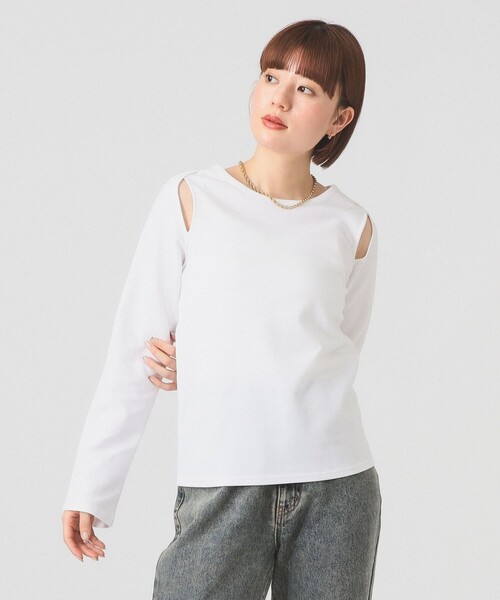 Ray BEAMS（レイビームス）の「ショルダー オープン ロングスリーブ Tシャツ（Tシャツ/カットソー・レディース・オフホワイト/ブラック・ONE SIZE）」の2枚目の写真