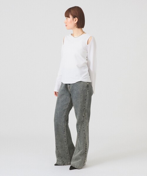 Ray BEAMS（レイビームス）の「ショルダー オープン ロングスリーブ Tシャツ（Tシャツ/カットソー・レディース・オフホワイト/ブラック・ONE SIZE）」の19枚目の写真