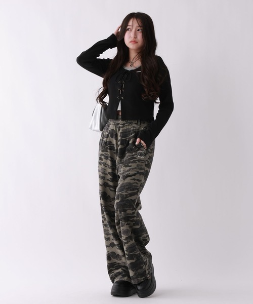 repipi armario(レピピ アルマリオ)の「レースアップTee(Tシャツ/カットソー・キッズ・オフホワイト/グレー/ブラック・SMALL/MEDIUM/LARGE)」の12枚目の写真