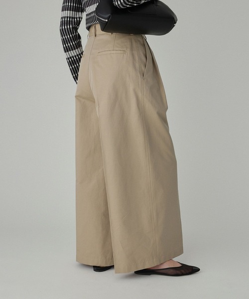 BABYLONE（バビロン）の「シャンブレー2タックチノパンツ（チノパンツ・レディース・ブラック/ベージュ・36inch/38inch）」の11枚目の写真