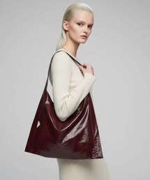 MANIG（マニジ）の「セモバック スモール バーガンディ（ショルダーバッグ）」