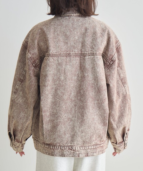 RU.TI.LE(ルチル)の「【RU.TI.LE】ケミカル加工オーバーデニムジャケット(デニムジャケット・レディース・ブラウン/ベージュ・MEDIUM)」の21枚目の写真