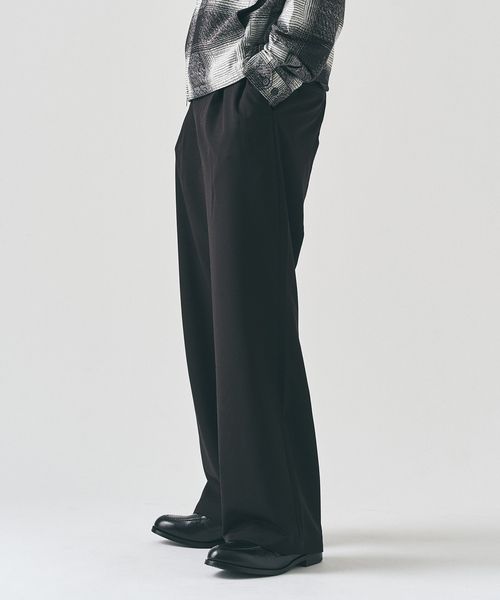 417 EDIFICE(フォーワンセブンエディフィス)の「TR ワイドイージーパンツ(スラックス・メンズ・ブラック/チャコールグレー/グレー/ベージュ/ベージュ系その他・SMALL/MEDIUM/LARGE)」の12枚目の写真