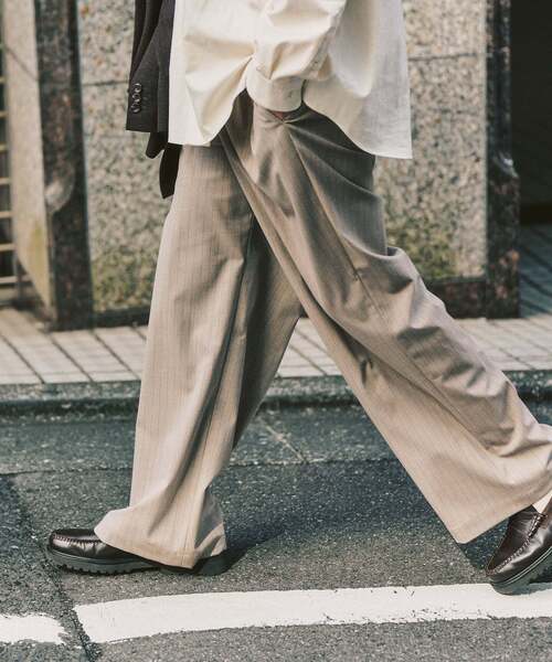 417 EDIFICE（フォーワンセブンエディフィス）の「TR ワイドイージーパンツ（スラックス・メンズ・ブラック/チャコールグレー/グレー/ベージュ/ベージュ系その他・SMALL/MEDIUM/LARGE）」の21枚目の写真