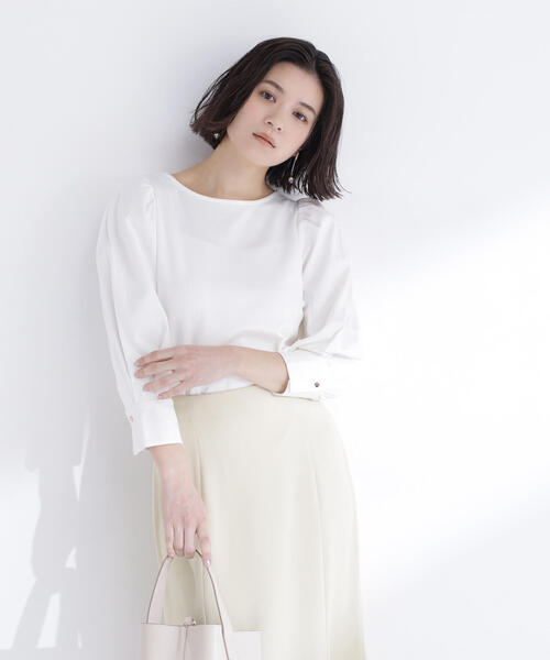 NATURAL BEAUTY BASIC(ナチュラルビューティーベーシック)の「◇パフスリーブカットソートップス(Tシャツ/カットソー・レディース・ラベンダー/チャコールグレー/オフホワイト・FREE)」の13枚目の写真