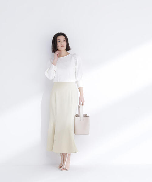 NATURAL BEAUTY BASIC(ナチュラルビューティーベーシック)の「◇パフスリーブカットソートップス(Tシャツ/カットソー・レディース・ラベンダー/チャコールグレー/オフホワイト・FREE)」の16枚目の写真