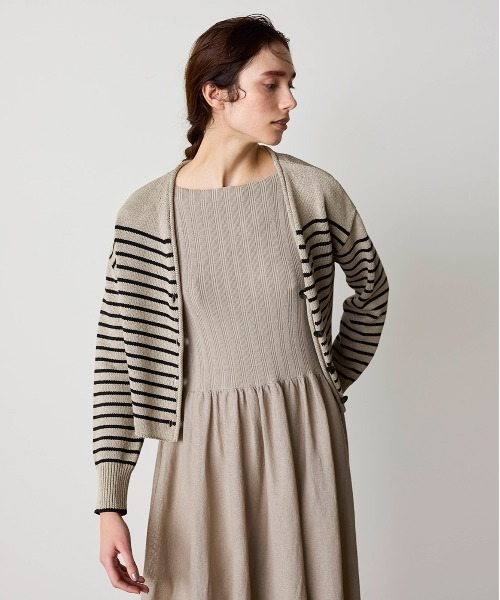 WALANCE（ワランス）の「paper knit 2way cardigan（カーディガン/ボレロ・レディース・ブラック/オリーブ/ベージュ×ブラック/サンドベージュ・FREE）」の3枚目の写真