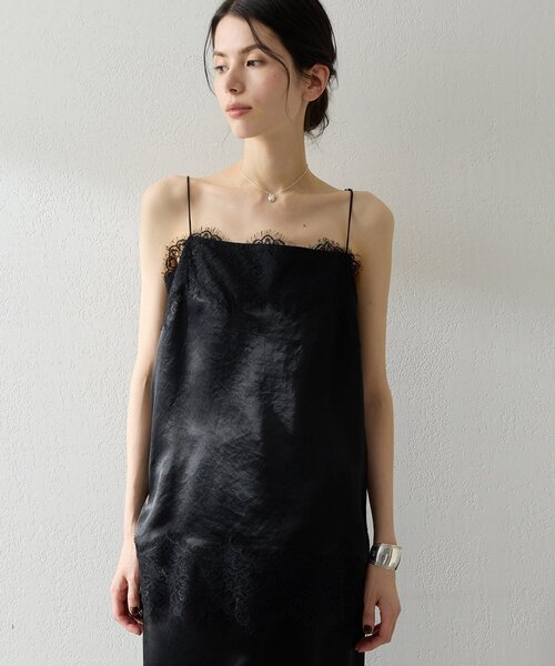 Whim Gazette(ウィムガゼット)の「サテンレースキャミソール(キャミソール・レディース・ブラック/アイボリー・FREE)」の14枚目の写真