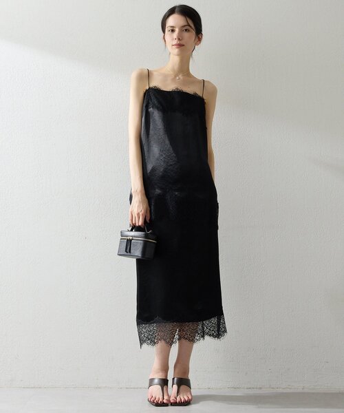 Whim Gazette(ウィムガゼット)の「サテンレースキャミソール(キャミソール・レディース・ブラック/アイボリー・FREE)」の19枚目の写真