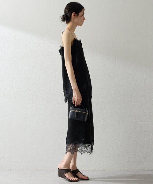 Whim Gazette(ウィムガゼット)の「サテンレースキャミソール(キャミソール・レディース・ブラック/アイボリー・FREE)」の18枚目の写真