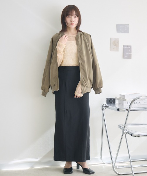 RU.TI.LE(ルチル)の「【RU.TI.LE】袖シャーリングレーストップス(Tシャツ/カットソー・レディース・アイボリー/グレイッシュベージュ/ブラック・MEDIUM)」の19枚目の写真
