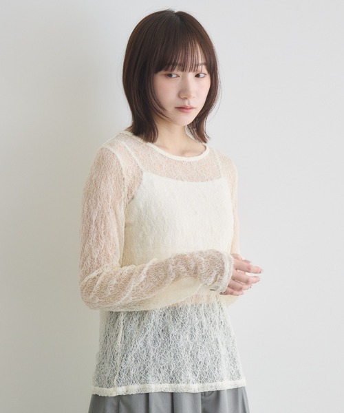 RU.TI.LE(ルチル)の「【RU.TI.LE】袖シャーリングレーストップス(Tシャツ/カットソー・レディース・アイボリー/グレイッシュベージュ/ブラック・MEDIUM)」の14枚目の写真