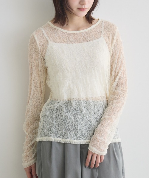 RU.TI.LE(ルチル)の「【RU.TI.LE】袖シャーリングレーストップス(Tシャツ/カットソー・レディース・アイボリー/グレイッシュベージュ/ブラック・MEDIUM)」の16枚目の写真