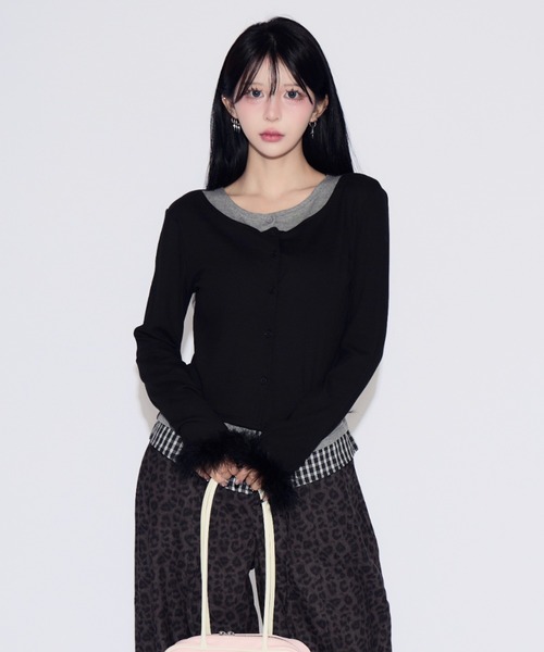 tinkerend(ティンカーエンド)の「Layered Fur Rib Cardigan / レイヤードファーリブカーディガン(カーディガン/ボレロ・レディース・ブラック/グレー・FREE)」の12枚目の写真