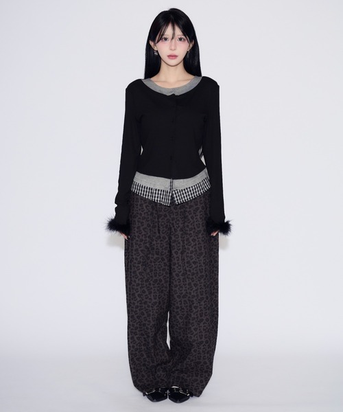 tinkerend(ティンカーエンド)の「Layered Fur Rib Cardigan / レイヤードファーリブカーディガン(カーディガン/ボレロ・レディース・ブラック/グレー・FREE)」の14枚目の写真