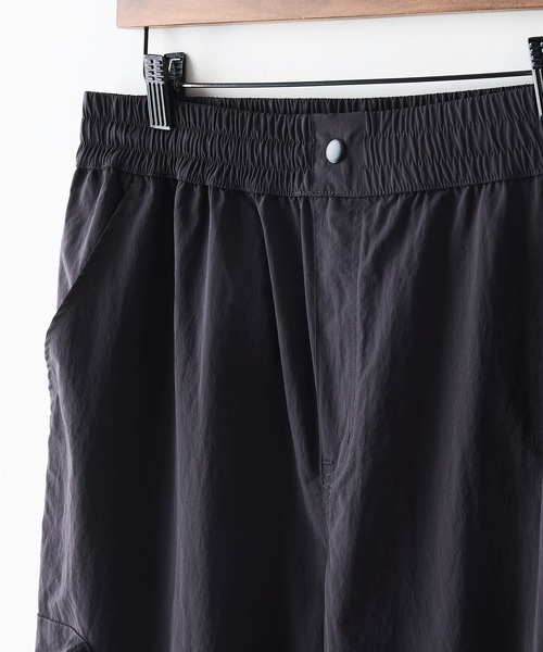 ragged mountain(ラギットマウンテン)の「【RAGGED MOUNTAIN/ラギットマウンテン】 【撥水・UVカット】TAMWORTH/タムワース ナイロン カーゴパンツ 軽量・高耐久 キャンプ・ハイキングに(カーゴパンツ・メンズ・チャコールグレー/ベージュ/ブラック/カーキ・MEDIUM/LARGE/X-LARGE)」の13枚目の写真