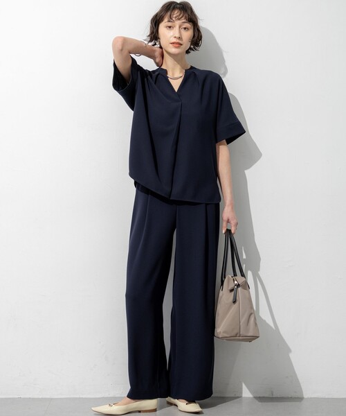 23区 L（ニジュウサンクオオキイサイズ）の「ストレッチジョーゼット ワイドパンツ（その他パンツ・レディース・ネイビー系/ベージュ系/ピンク系/スカイブルー系/ダークブラウン系/ブラック系・44/46/48）」の22枚目の写真