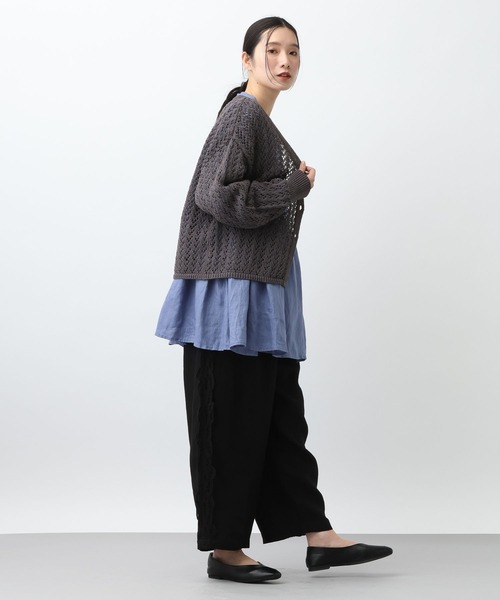 studio CLIP(スタディオクリップ)の「《natural by clip》5ゲージCペーパー透かしカーディガン(カーディガン/ボレロ・レディース・アイボリー/チャコール・FREE)」の12枚目の写真