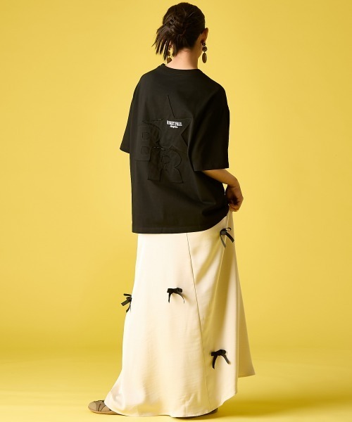 GEVS.(ジェイヴィス)の「綿100%星パッチワークTシャツ<大きいサイズ有>GEVS.(Tシャツ/カットソー・レディース・ブラック/オフホワイト・3L/LL/M/L/5L/4L)」の15枚目の写真