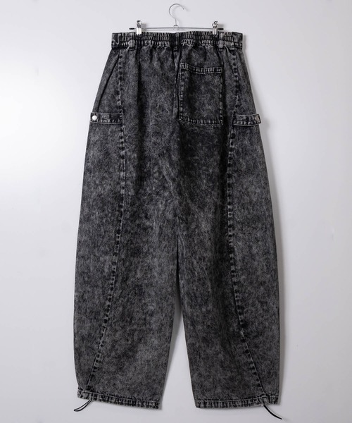 JOHN'S CLOSET(ジョンズクローゼット)の「【50】スナップデザイン バルーンシルエットデニムパンツ/カーブデニム(デニムパンツ・メンズ・ブラック/ブラック系その他/キナリ・LARGE/MEDIUM)」の14枚目の写真