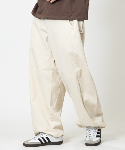 JOHN'S CLOSET(ジョンズクローゼット)の「【50】スナップデザイン バルーンシルエットデニムパンツ/カーブデニム(デニムパンツ・メンズ・ブラック/ブラック系その他/キナリ・LARGE/MEDIUM)」の19枚目の写真