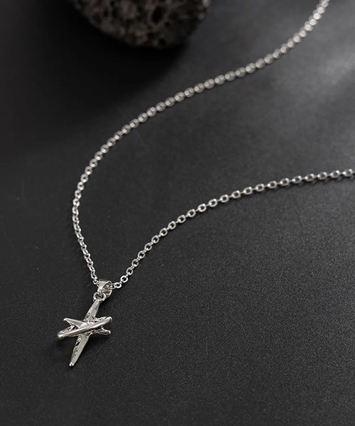 VIBGYOR（ヴィブジョー）の「EK535/シルバークロス＆リングトップネックレス/メンズ(NEZ)（ネックレス・メンズ・シルバー・FREE）」の6枚目の写真