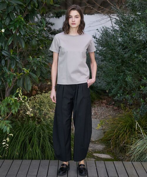 DRESSTERIOR(ドレステリア)の「【接触冷感/抗菌防臭/消臭】アイスクリアコットン ターンナップT(Tシャツ/カットソー・レディース・ホワイト/ライトイエロー系/ベージュ/ブラック・38/36/34)」の16枚目の写真