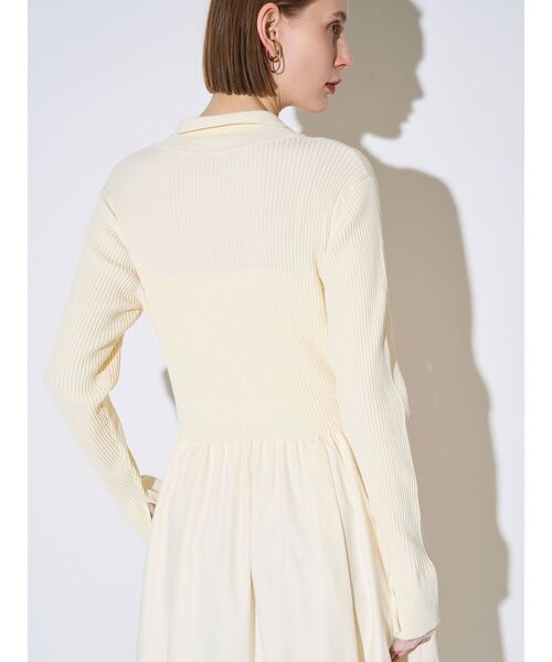 ELENDEEK（エレンディーク）の「リブドッキングフィット＆フレアワンピース（ワンピース・レディース・アイボリー/ブラック・02/01）」の5枚目の写真