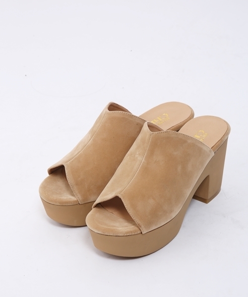 Chico（チコ）の「【who's who Chico】スエードサボサンダル（サンダル・レディース・ブラック/ベージュ/ライトベージュ・L/M/S）」の2枚目の写真