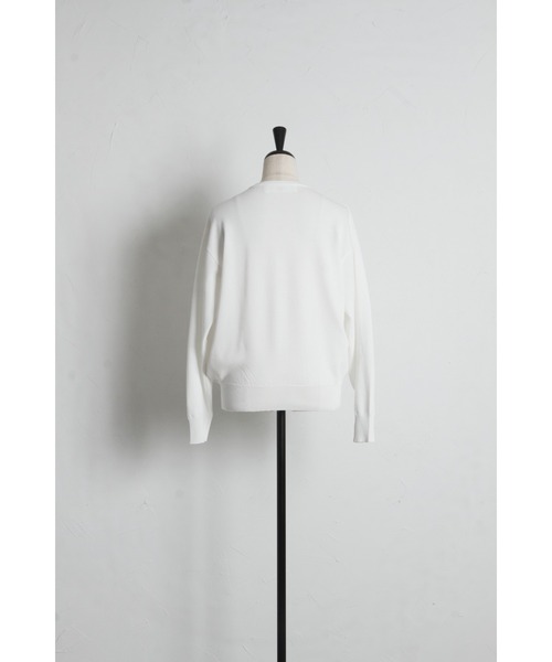 tocco closet（トッコ　クローゼット）の「【ZOZO限定】ビジュー釦カーディガン（カーディガン/ボレロ・レディース・ブラック/オフホワイト/イエロー/ラベンダー・M）」の10枚目の写真