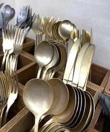 MILLION CARATS（ミリオンカラッツ）の「《THE HARVEST》- Naipu ナイプ - ヴィンテージの表情でテーブルが整う、短めブレードのデザインナイフ（カトラリー）」