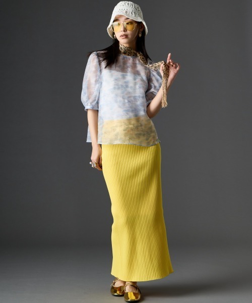 GEVS.（ジェイヴィス）の「フラワープリントシアーブラウス＜大きいサイズ有＞GEVS.（シャツ/ブラウス・レディース・ピンク系/ブルー系・3L/LL/L/M/5L/4L）」の18枚目の写真