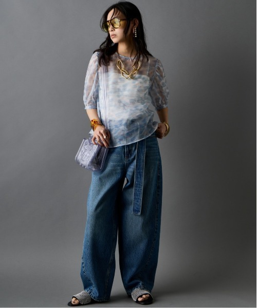 GEVS.（ジェイヴィス）の「フラワープリントシアーブラウス＜大きいサイズ有＞GEVS.（シャツ/ブラウス・レディース・ピンク系/ブルー系・3L/LL/L/M/5L/4L）」の21枚目の写真