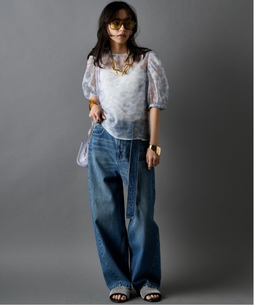 GEVS.（ジェイヴィス）の「フラワープリントシアーブラウス＜大きいサイズ有＞GEVS.（シャツ/ブラウス・レディース・ピンク系/ブルー系・3L/LL/L/M/5L/4L）」の22枚目の写真