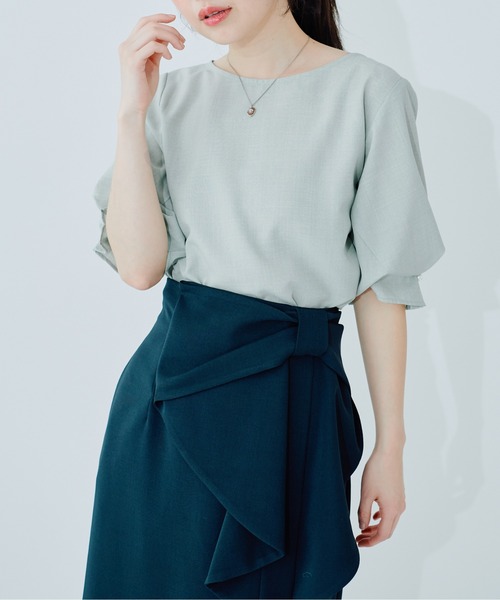 natural couture(ナチュラルクチュール)の「パール付きタックスリーブブラウス(シャツ/ブラウス・レディース・ライトグレー/その他1/ミント/ネイビー/オレンジ系その他/オフホワイト/ブルー/グリーン・FREE)」の13枚目の写真
