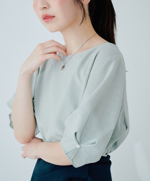 natural couture(ナチュラルクチュール)の「パール付きタックスリーブブラウス(シャツ/ブラウス・レディース・ライトグレー/その他1/ミント/ネイビー/オレンジ系その他/オフホワイト/ブルー/グリーン・FREE)」の15枚目の写真