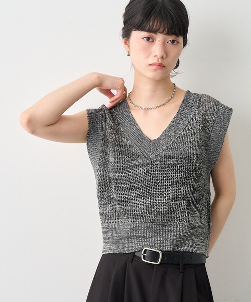 NOGLE(ノグル)の「【NOGLE/ノグル】VネックMIXサマーニットノースリーブトップス(ニット/セーター・レディース・ネイビー/ブラウン/アイボリー/ブラック・FREE)」の21枚目の写真