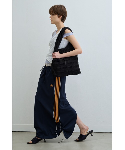 un/neu(アンノイ)の「レースフリルトートバッグ(トートバッグ・レディース・ホワイト/ブラック・FREE)」の11枚目の写真