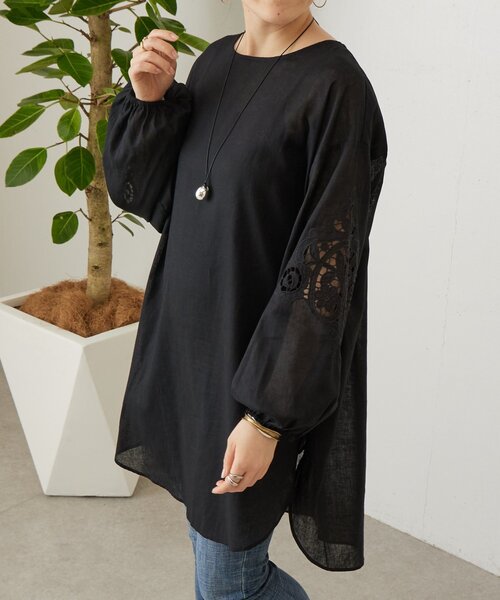 BEARDSLEY（ビアズリー）の「カットワークチュニック（シャツ/ブラウス・レディース・ブラック/ブラウン・FREE）」の3枚目の写真