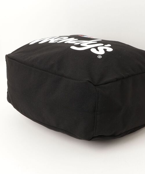 FRUIT OF THE LOOM(フルーツオブザルーム)の「【FRUIT OF THE LOOM/フルーツオブザルーム】FTL Wendyʼ s NEWSPAPER BAG(ショルダーバッグ・レディース・ブラック・FREE)」の3枚目の写真